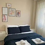 Apartament Cozy Flat Near Air Albania Stadium 2 Tirana