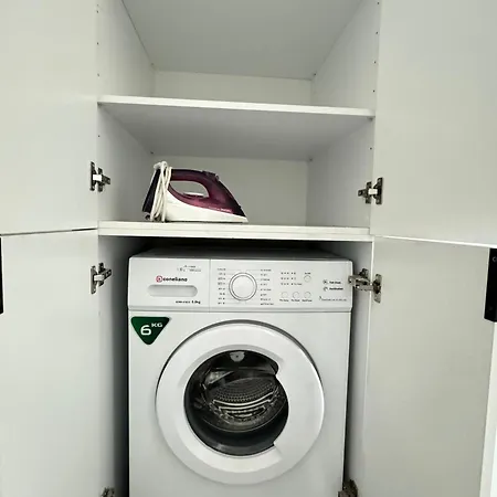Cozy Flat Near Air Albania Stadium 2 Daire Tiran