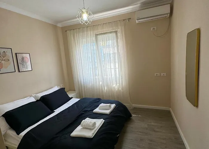 公寓 Cozy Flat Near Air Albania Stadium 2