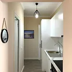 Cozy Flat Near Air Albania Stadium 2 Lejlighed *