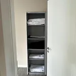 Lejlighed Cozy Flat Near Air Albania Stadium 2