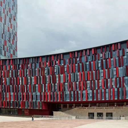 Cozy Flat Near Air Albania Stadium 2 Lägenhet Tirana