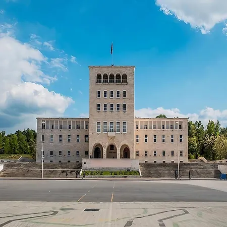 Cozy Flat Near Air Albania Stadium 2 Lägenhet *