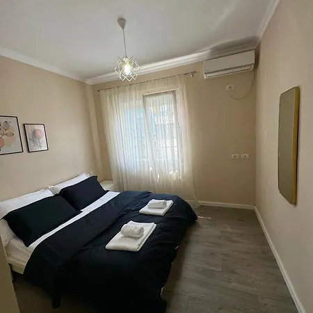 شقة Cozy Flat Near Air Albania Stadium 2